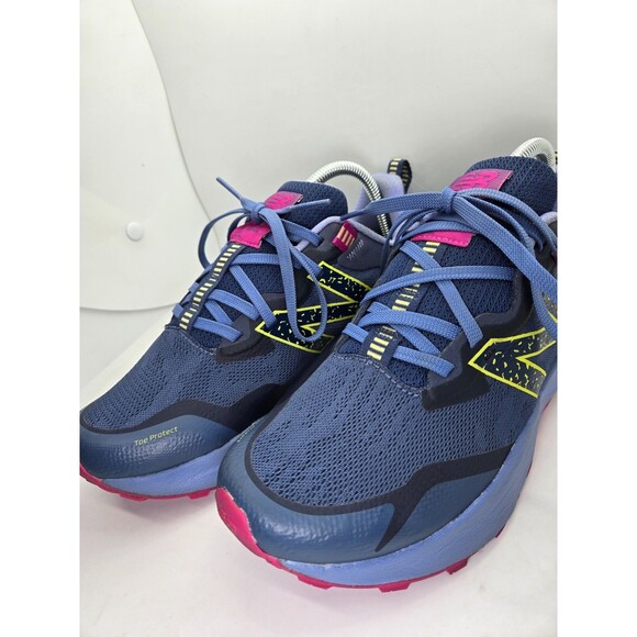 New Balance Dynasoft Nitrel V4 Trail Shoes Women's 9.5 B Purple Hiking Sneakers - Picture 4 of 8